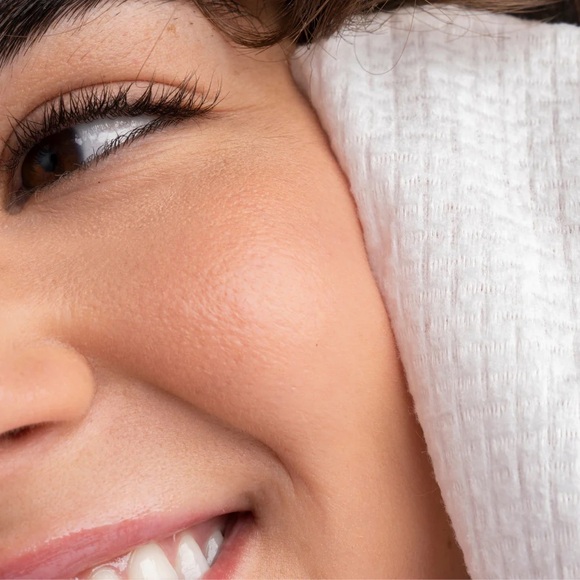 Clean Skin Club Face Towels XL 50ct - BUNDLE & SAVE - Picture 9 of 9